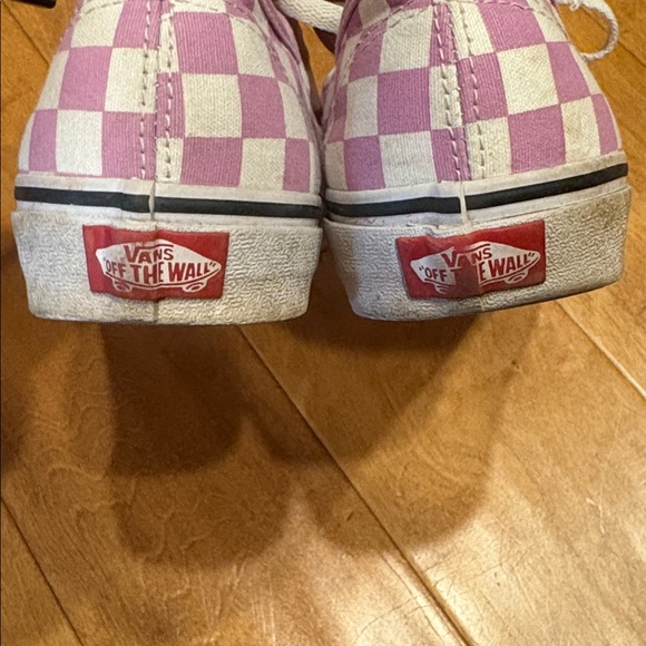 Vans low top lace up sneakers - Picture 2 of 10